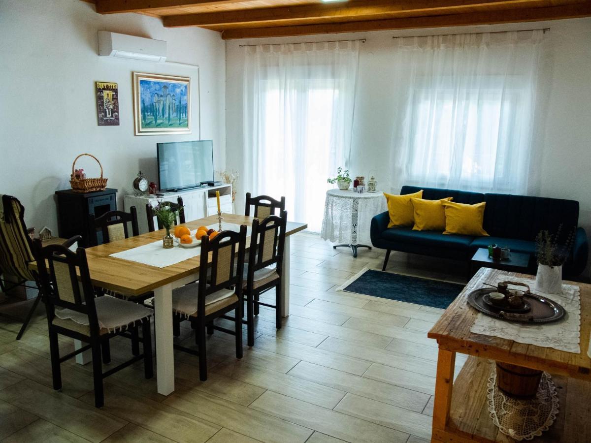 Apartment Village House Ravno 외부 사진