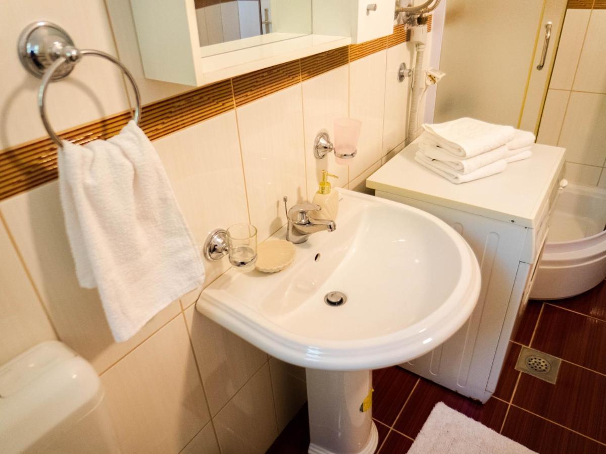 Apartment Village House Ravno 외부 사진